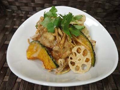 Fried Chicken with Deep-Roasted Sesame Dressing