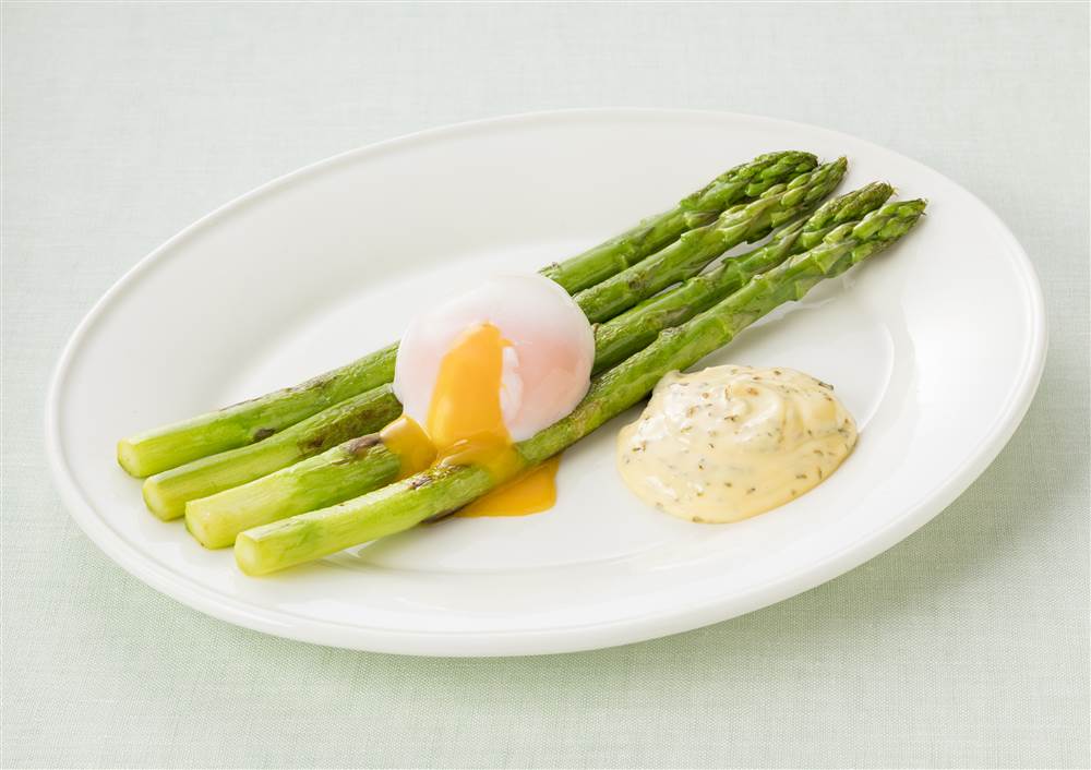 Sautéed Asparagus with Oregano Mayo
