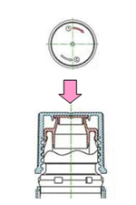 キャップを右に回すと中栓がキャップにつく